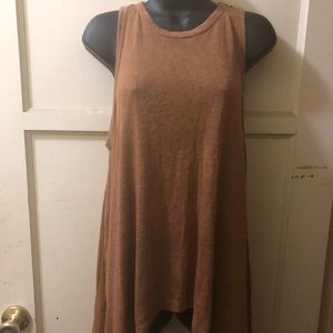 Sleeveless tunic shirt